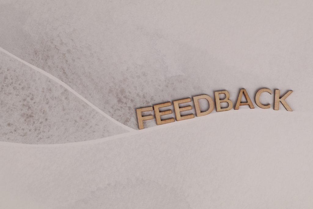 Giving feedback in a chat room
